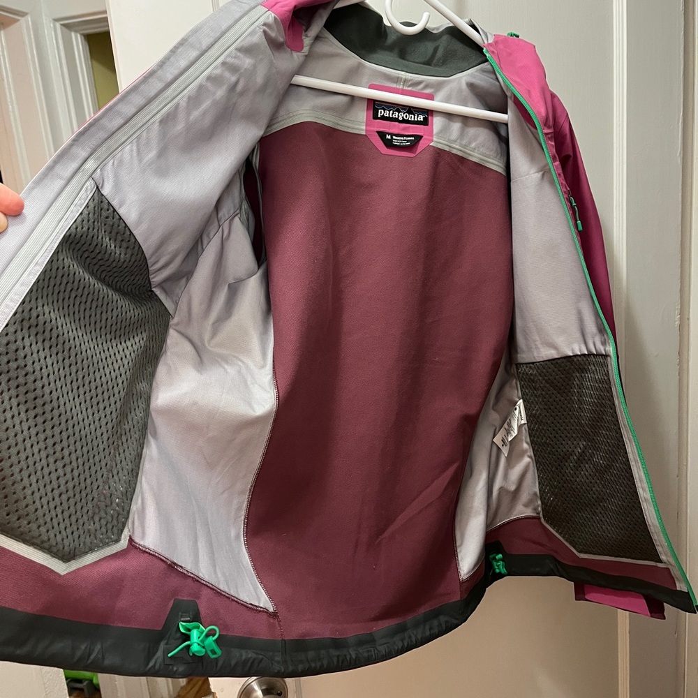 Patagonia Mixed Guide Jacket, W’s size Medium - Picture 6 of 11